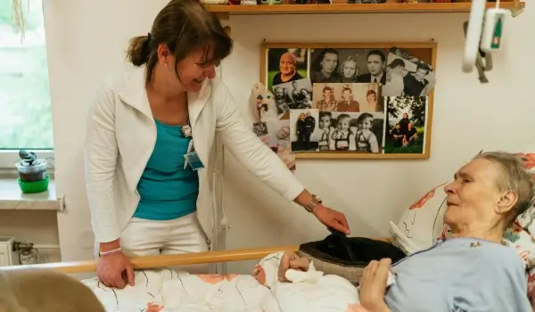 How Palliative Care Teams Address Fatigue and Weakness